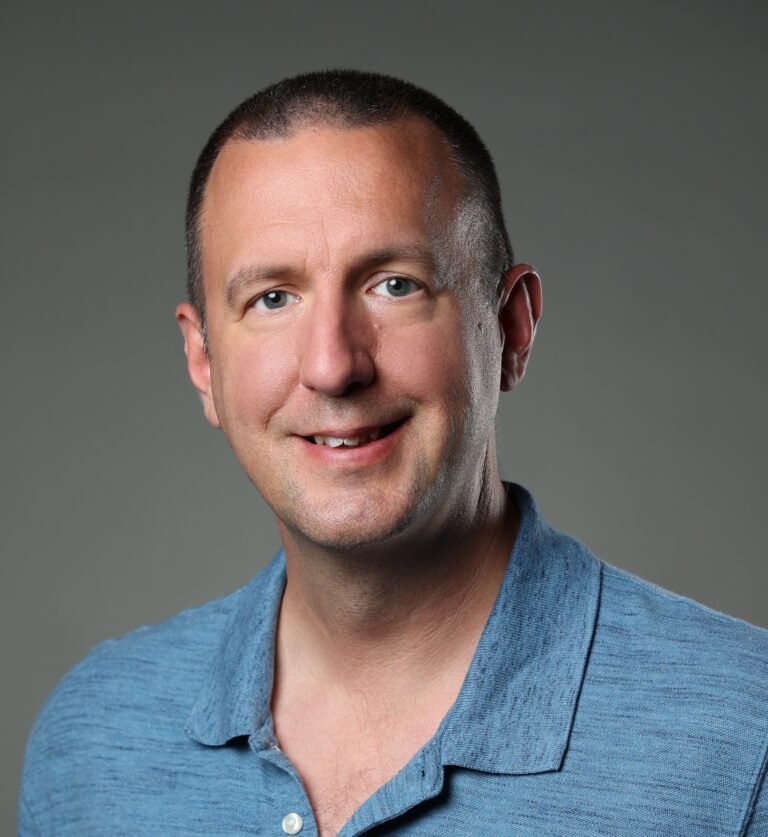 Headshot photo cropped 768x837